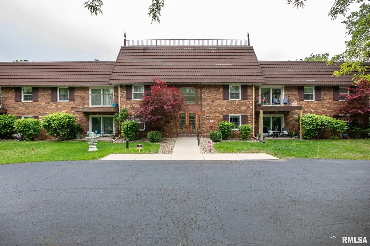 3900 N Stable Court #210, Peoria, IL 61614 - #1