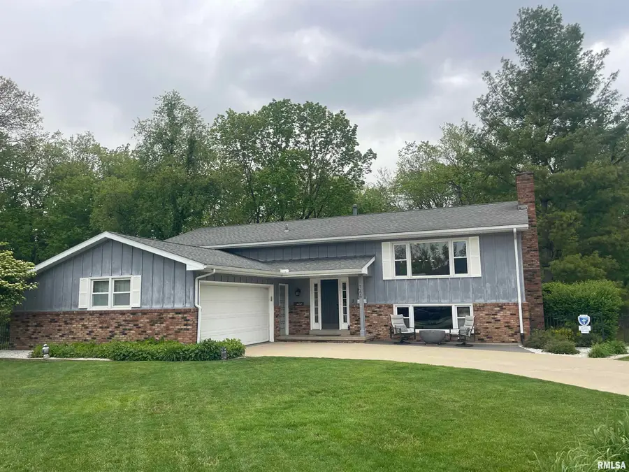 7228 N Crabapple Court, Peoria, IL 61614 - #2