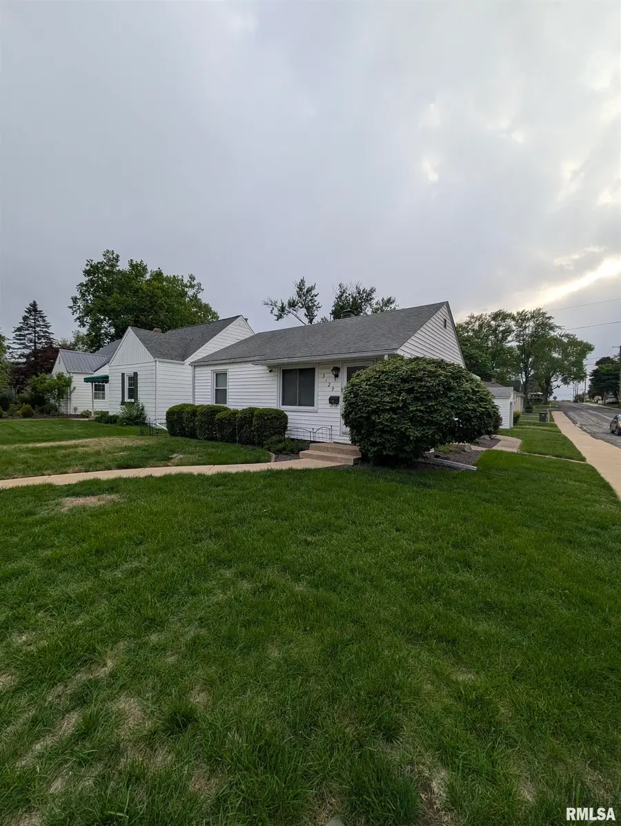 3129 N Parish Avenue, Peoria, IL 61604 - #2
