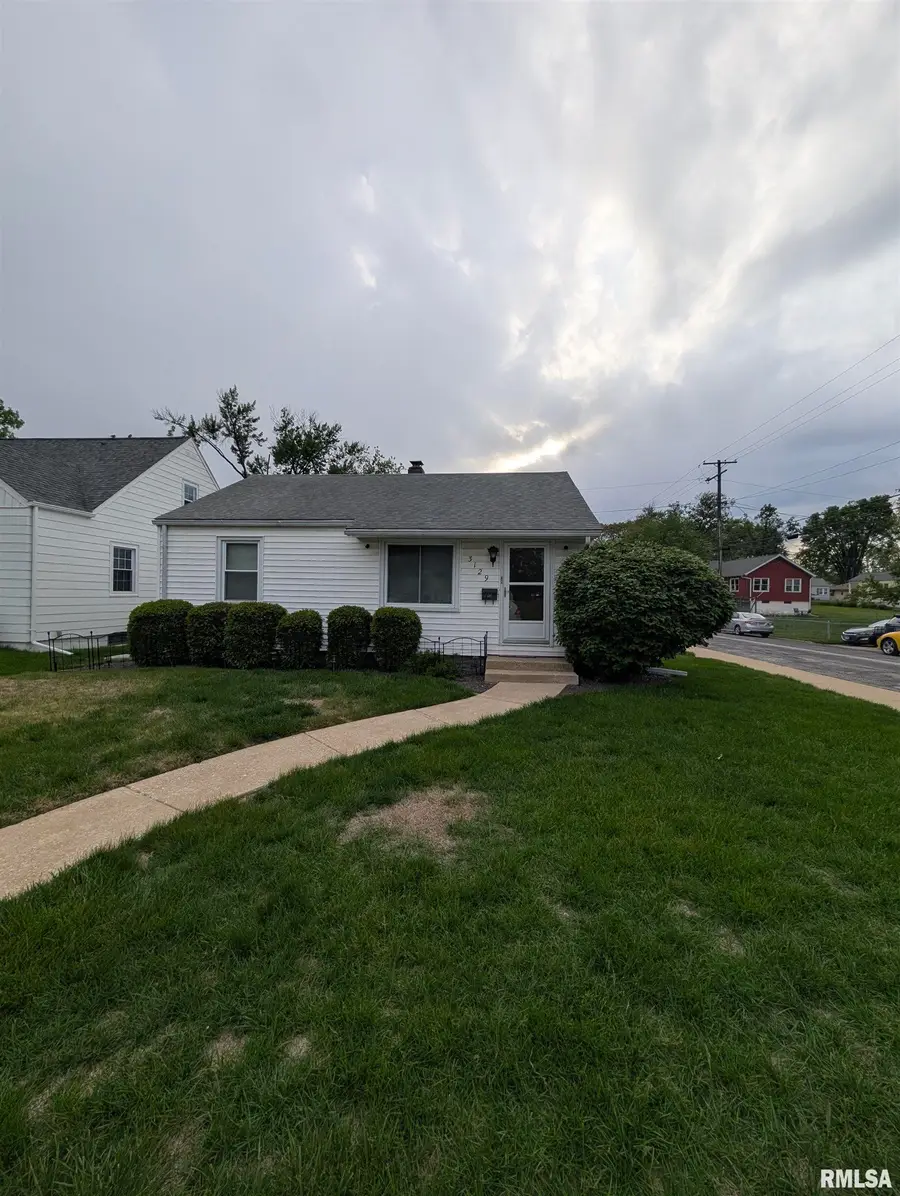 3129 N Parish Avenue, Peoria, IL 61604 - #3