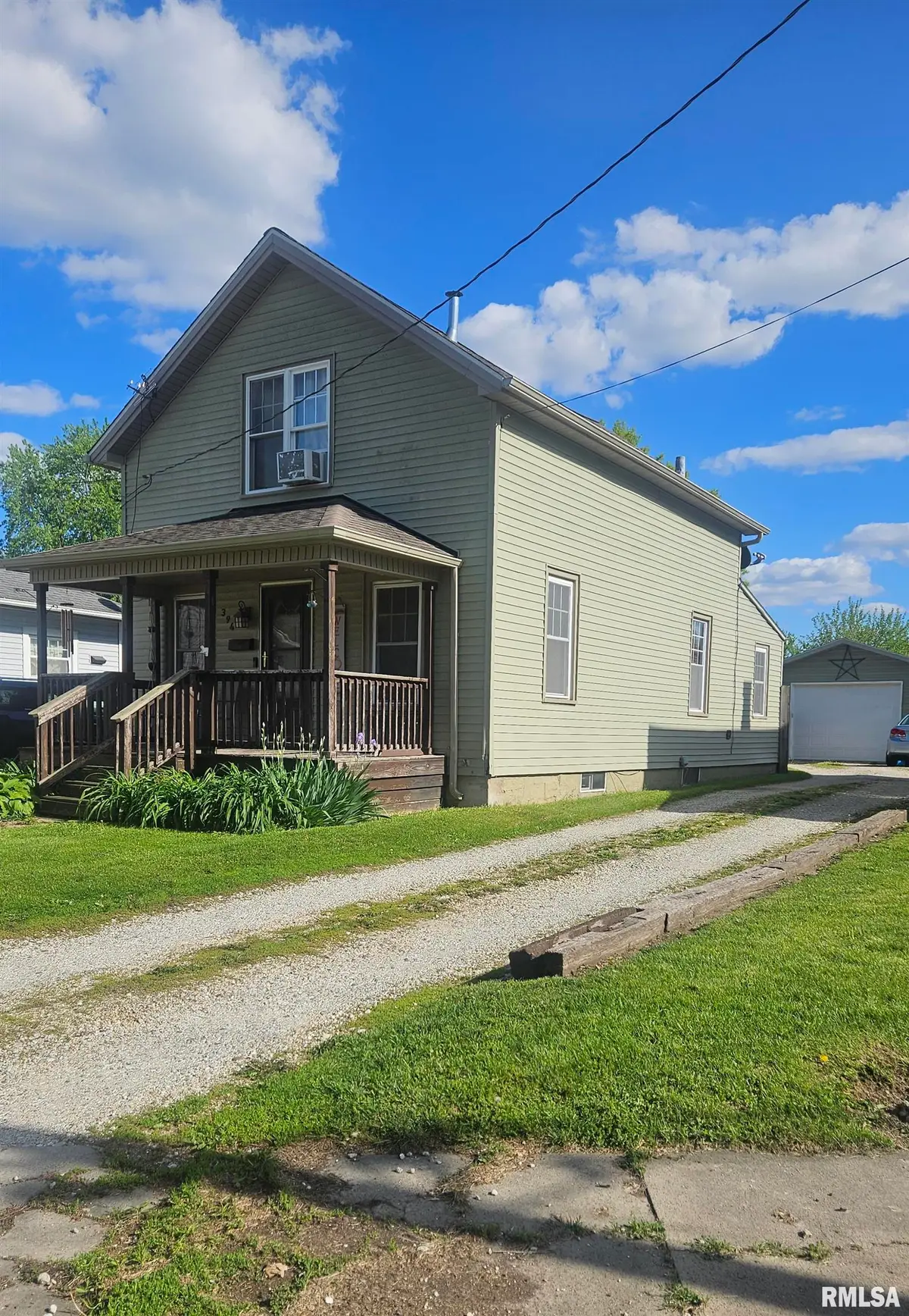 394 W Maple Street, Canton, IL 61520 - #1