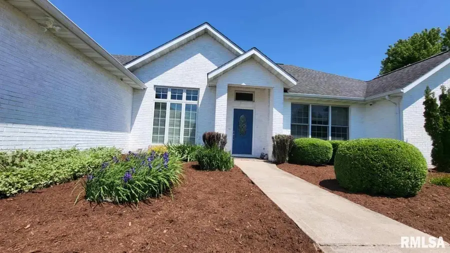 2710 Turnberry Drive, Marion, IL 62959 - #2