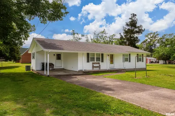 607 Mundy Street, Eldorado, IL 62930