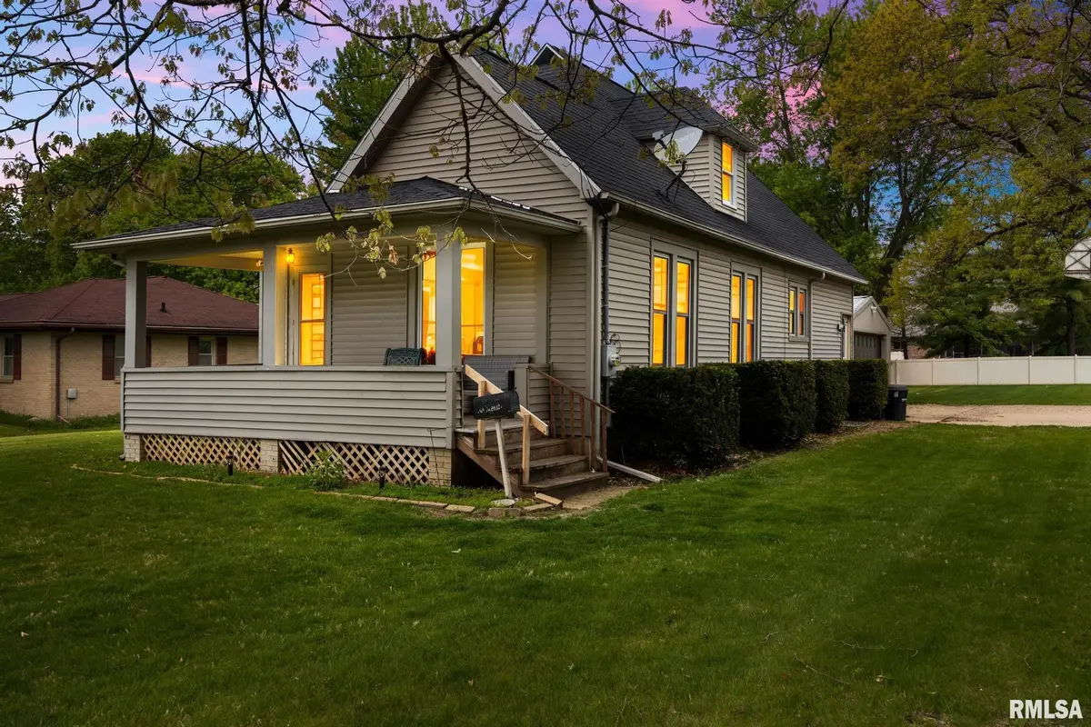 106 W Olive Street, Wyoming, IL 61491 - #1