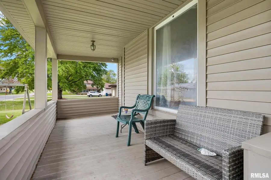 106 W Olive Street, Wyoming, IL 61491 - #2