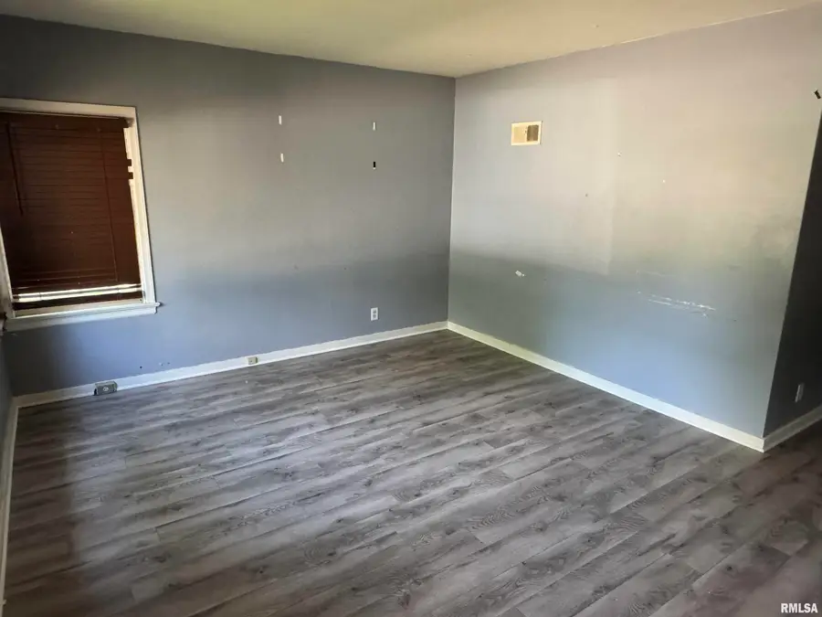2039 N Gale Avenue, Peoria, IL 61604 - #3