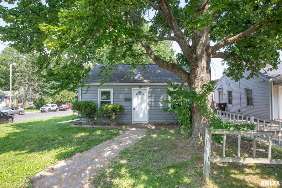 4216 N Ashton Avenue, Peoria, IL 61614 - #3