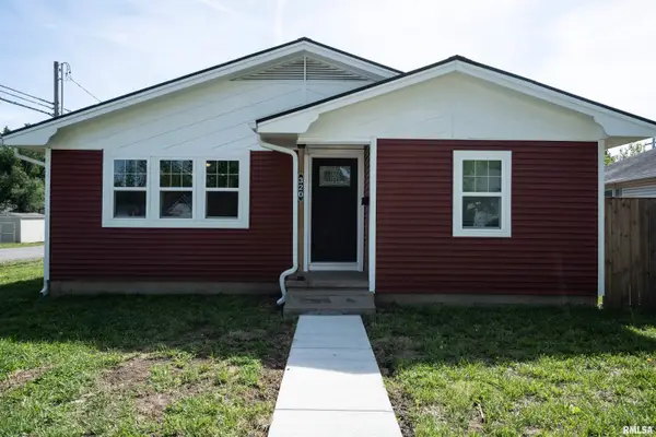 320 N 9th Street, Herrin, IL 62948