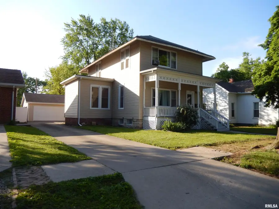 418 N Rile Street, Bushnell, IL 61422 - #2