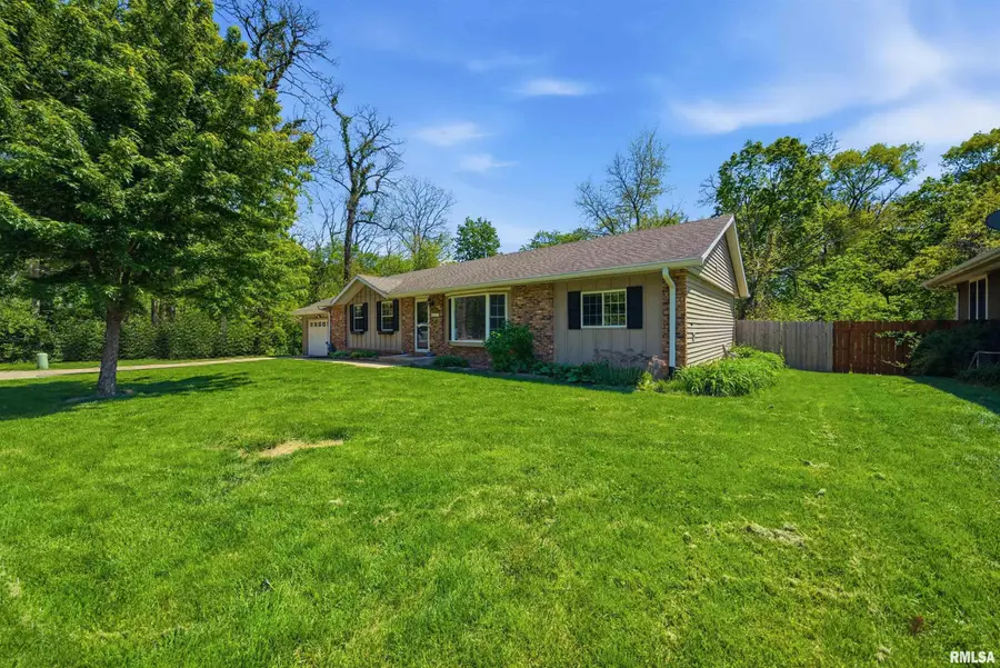 4902 W Hopewood Lane, Peoria, IL 61607 - #2