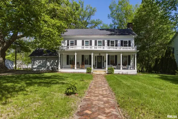 629 S Randolph Street, Macomb, IL 61455