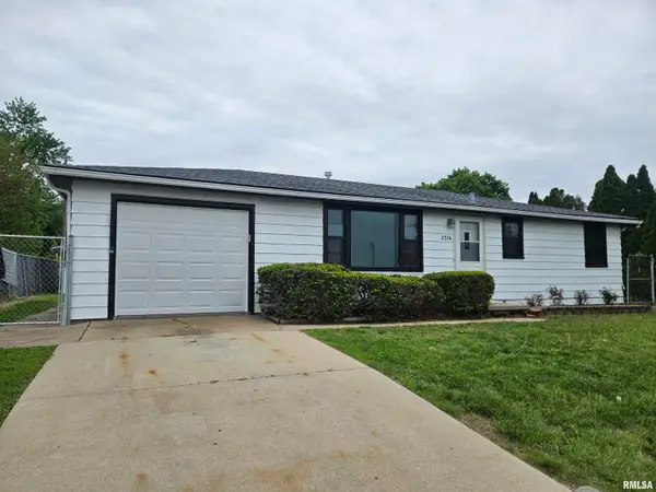 2516 S Airport Road, Peoria, IL 61607