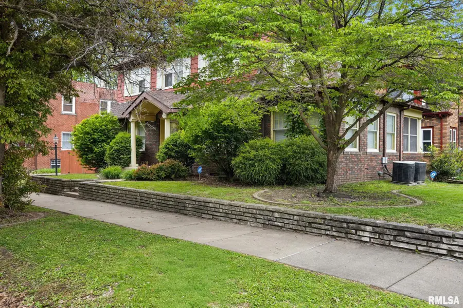 1321 N Ellis Street, Peoria, IL 61606 - #2