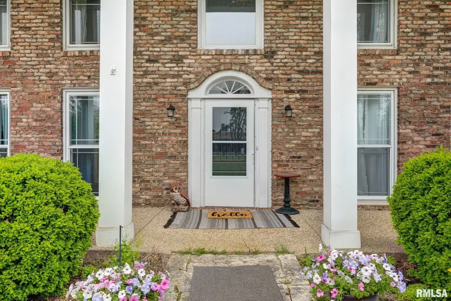 6024 N Knoxville Avenue, Peoria, IL 61614 - #2
