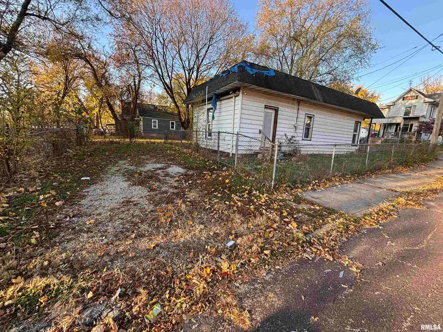 2414 NE Monroe Street, Peoria, IL 61603 - #2
