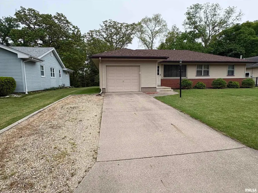 122 Field Grove Court, East Peoria, IL 61611 - #2
