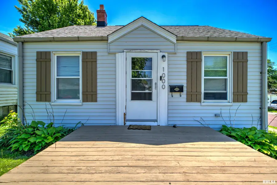 1000 E Sciota Avenue, Peoria Heights, IL 61616 - #3
