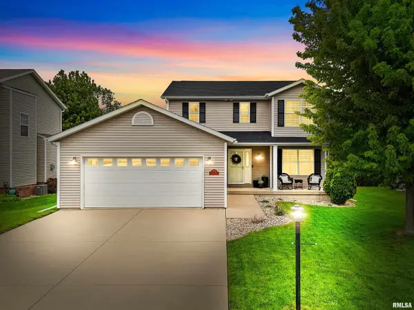 1409 Austin Avenue, Washington, IL 61571