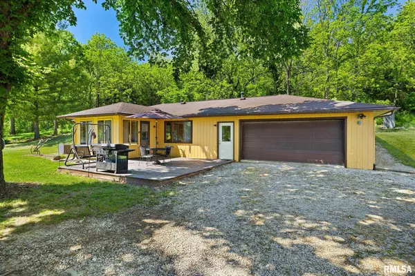 750 Washburn Road, Washburn, IL 61570