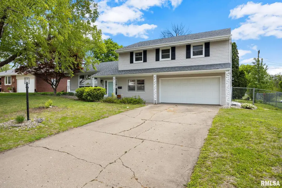 324 W Ivy Lane, Peoria, IL 61614 - #2