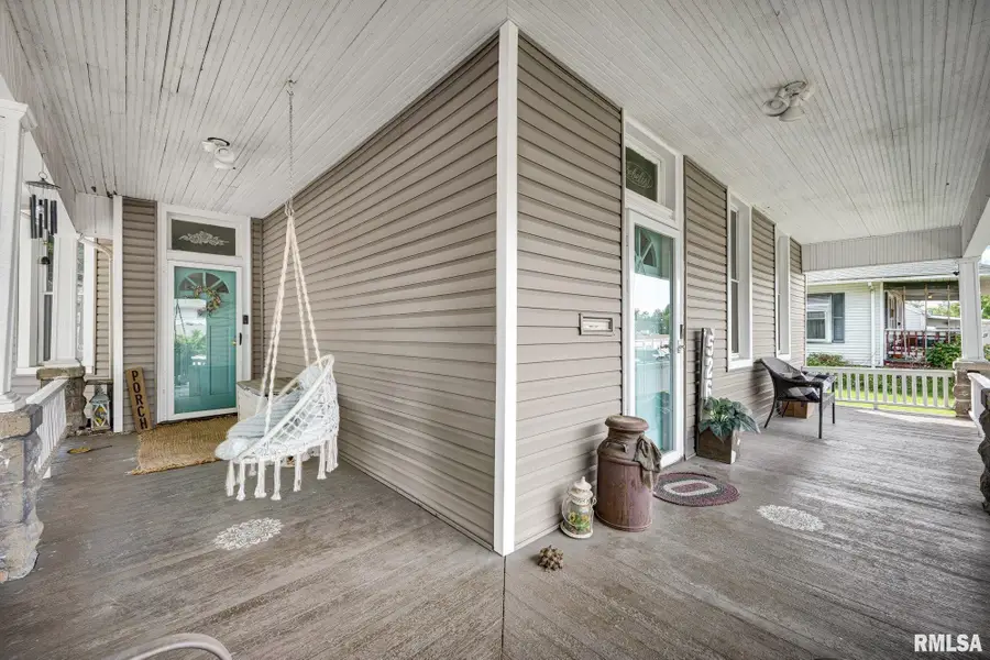 526 State Street, Pekin, IL 61554 - #2