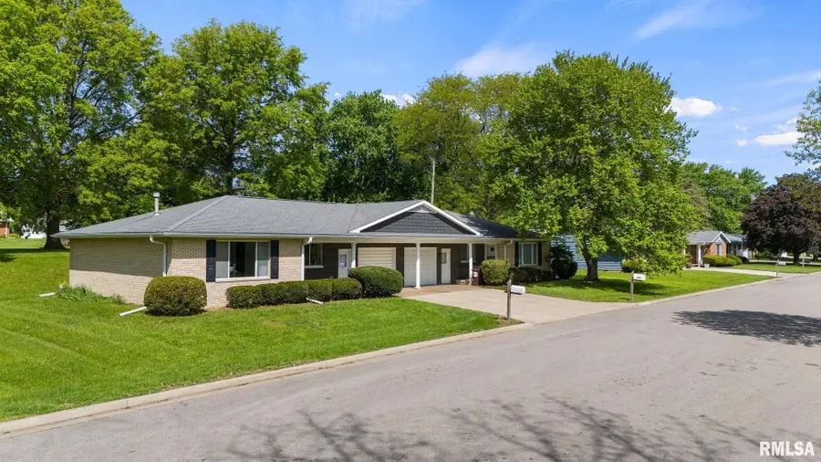 321 - 333 S Kennedy Avenue, Princeville, IL 61559 - #2