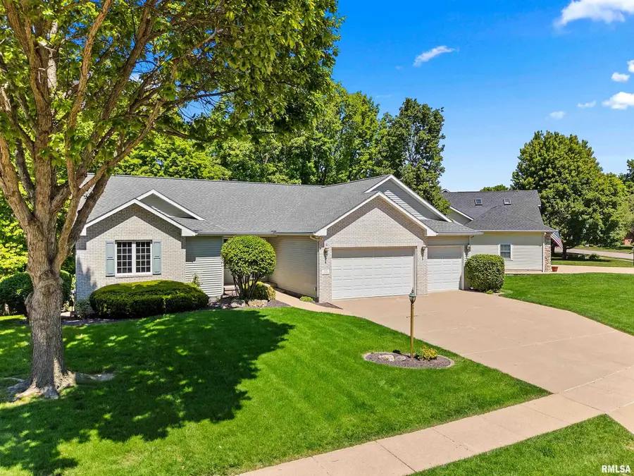 121 Fawn Haven Drive, East Peoria, IL 61611 - #2