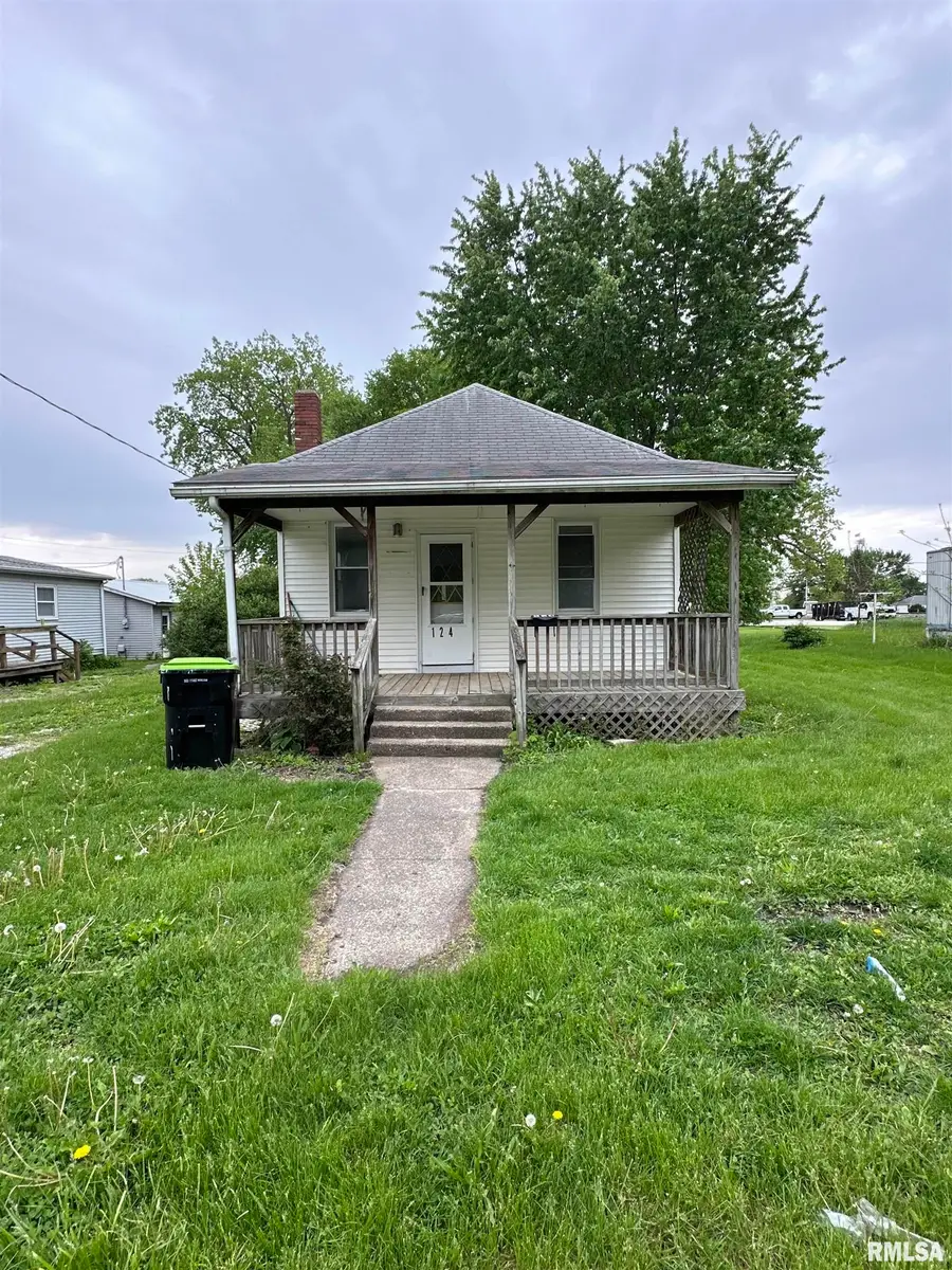 124 N Rile Street, Bushnell, IL 61422 - #2