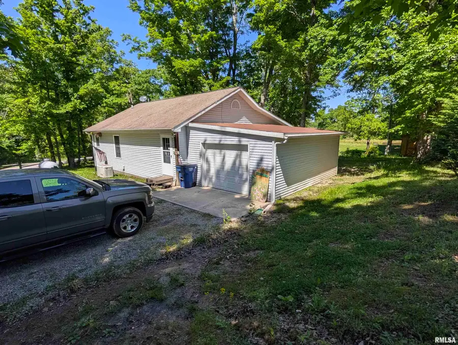 475 Karbers Ridge Road, Elizabethtown, IL 62931 - #3