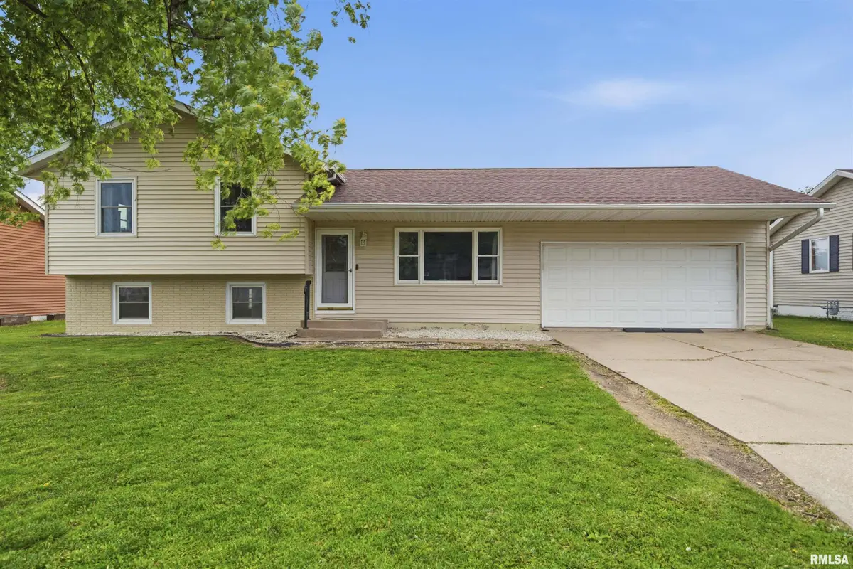 2702 S Skyway Road, Peoria, IL 61607 - #1