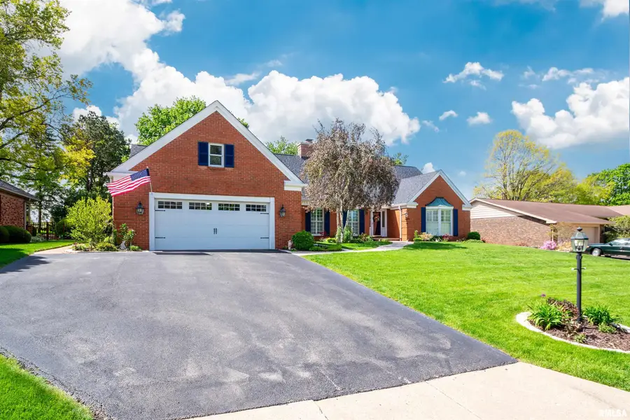 418 W Northgate Road, Peoria, IL 61614 - #2