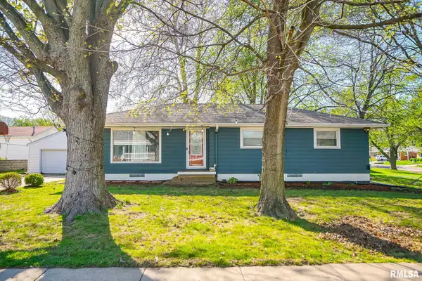 225 N Stewart Street, Creve Coeur, IL 61610
