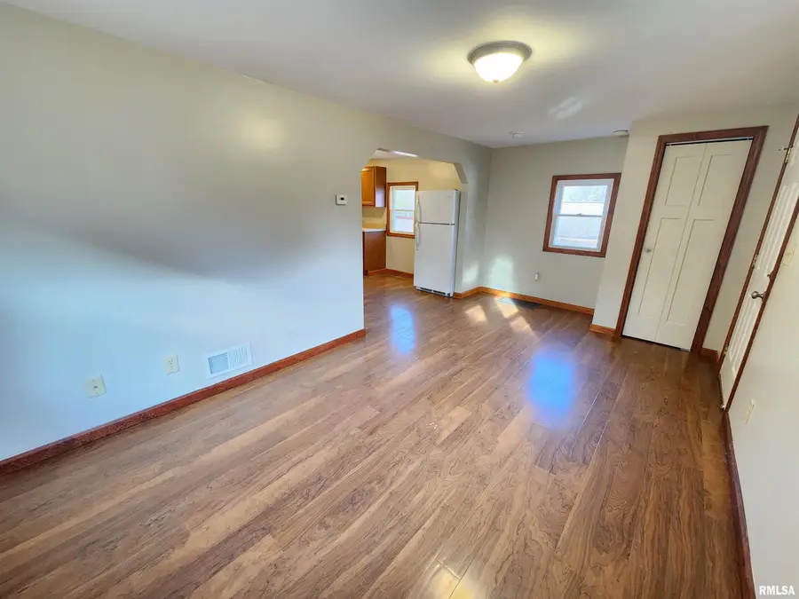 224 & 224 Grandview Avenue, East Peoria, IL 61611 - #3