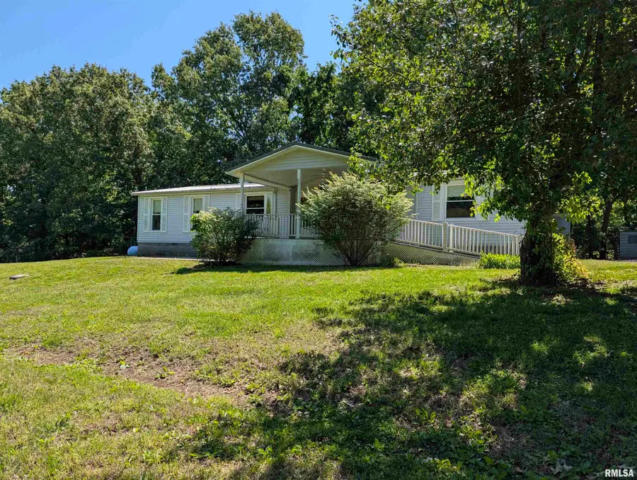 778 N Il Route 1 Highway, Elizabethtown, IL 62931 - #3