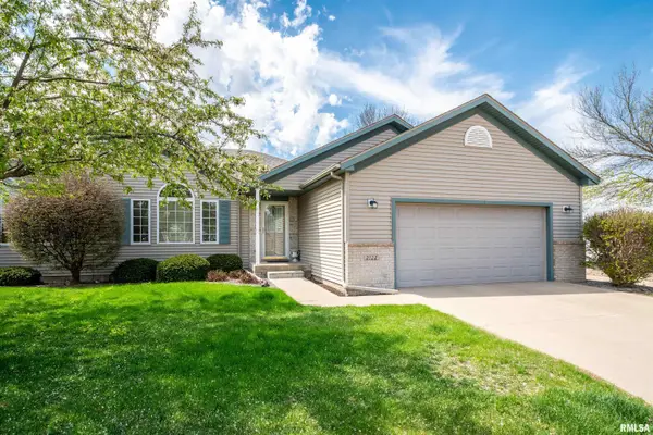 2122 W Jubilee Lane, Dunlap, IL 61525