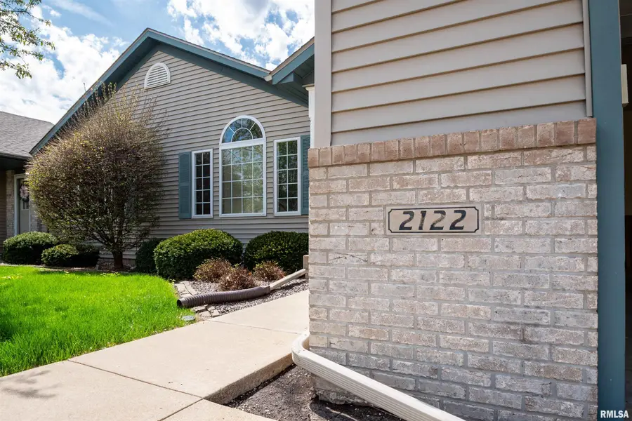 2122 W Jubilee Lane, Dunlap, IL 61525 - #3