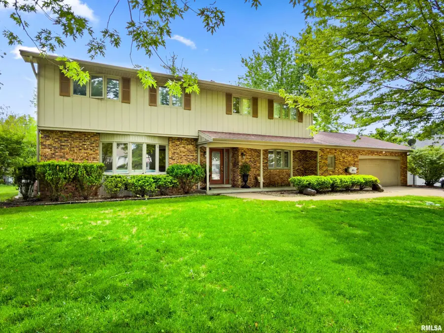 210 E Morningside Drive, Peoria, IL 61614 - #2