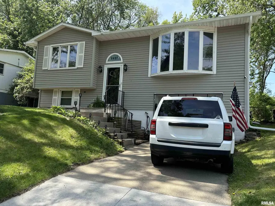 6425 N Devonshire Drive, Peoria, IL 61615 - #2