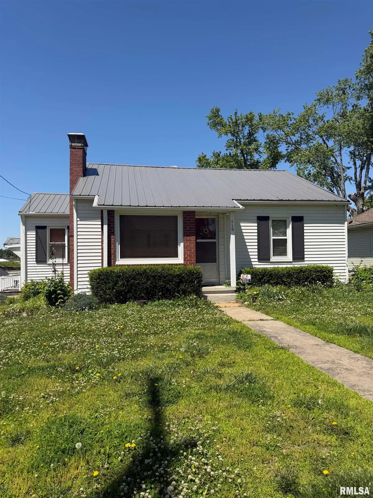 115 Grove Street, Anna, IL 62906 - #1