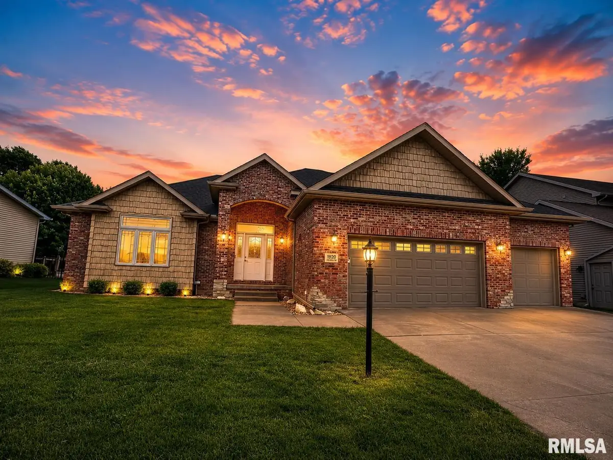 1920 Forestglen Drive, Peoria, IL 61615 - #1