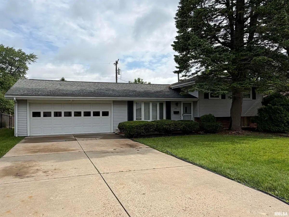 611 W Kellar Parkway, Peoria, IL 61614 - #1