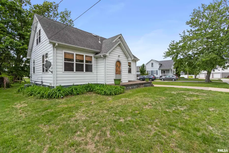 216 E Tyler Street, Morton, IL 61550 - #2