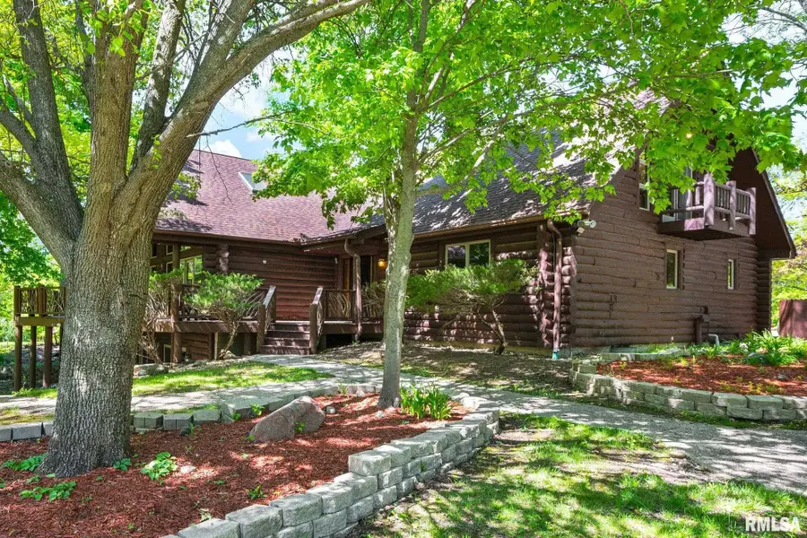 288 Macallen Lake Road, Carlock, IL 61725 - #2