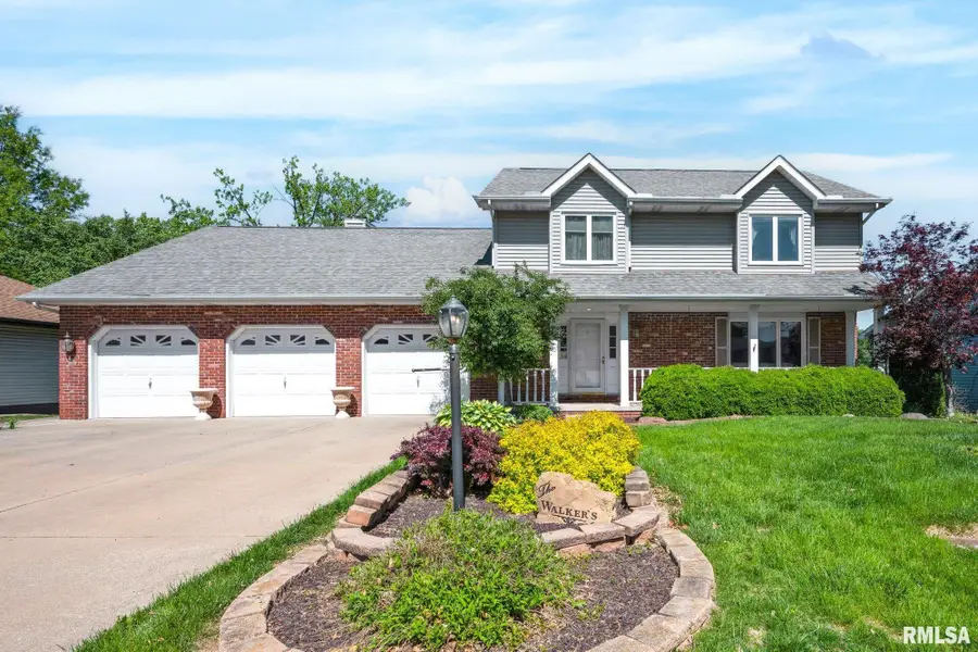 520 N Wood Thrush Drive, Peoria, IL 61604 - #2