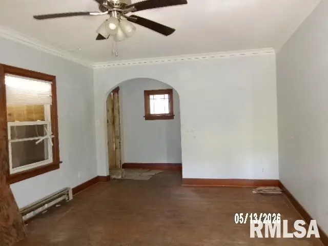 109 E Gift Avenue, Peoria, IL 61603 - #3