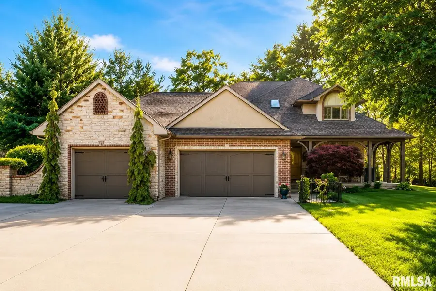 5312 W Pottstown Road, Peoria, IL 61615 - #3