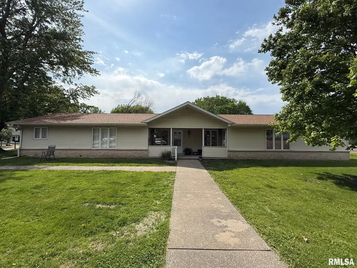 172 James Drive #C, Macomb, IL 61455 - #1