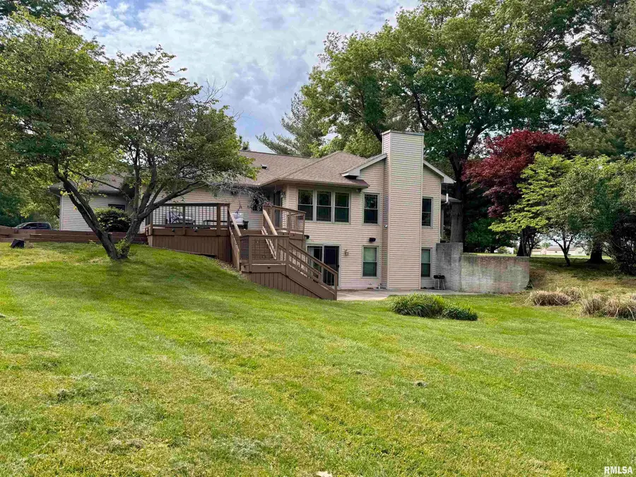 12101 N 1050th Road, Macomb, IL 61455 - #3
