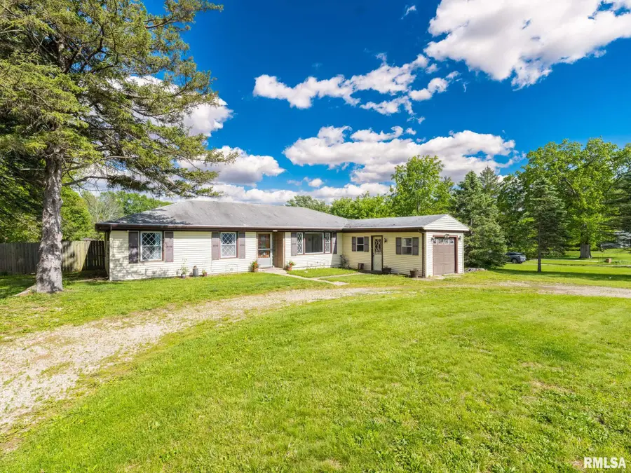 611 Woodland Trail, Washington, IL 61571 - #2