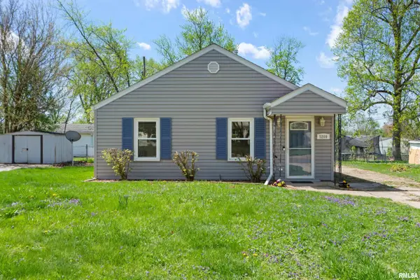 5209 N Glen Elm Drive, Peoria Heights, IL 61616